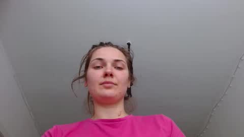 Olivia online show from 03-27-26, 08:26