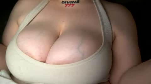 Olivia baby  online show from 07-12-26, 05:04