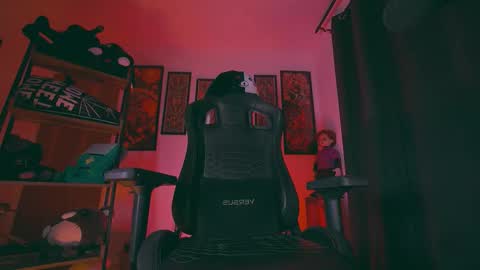     online show from 03-13-26, 03:02