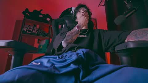     online show from 04-08-26, 12:32