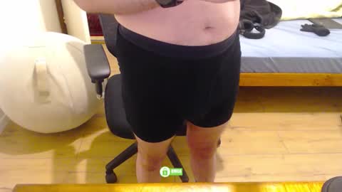 lucky guy online show from 12-20-25, 03:08