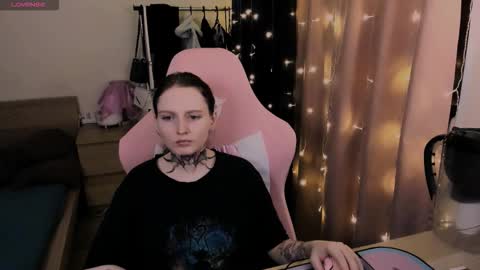 on_yxxx online show from 03-17-26, 06:55