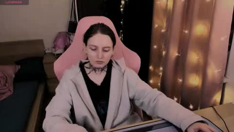 on_yxxx online show from 03-27-26, 08:08