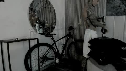 Snapshot of onceagain97_ chatting on 04-04-26, 07:11 ... online show from 04-04-26, 07:11