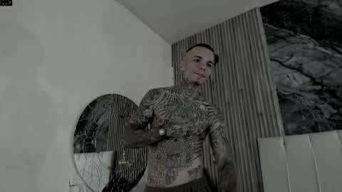 Snapshot of onceagain97_ chatting on 04-05-26, 01:19 ... online show from 04-05-26, 01:19