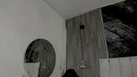 Snapshot of onceagain97_ chatting on 06-18-26, 07:18 ... online show from 06-18-26, 07:18