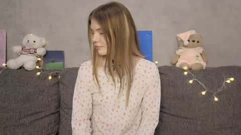 Eva online show from 05-28-26, 01:30