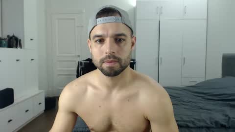 onebestlover online show from 05-14-26, 08:32
