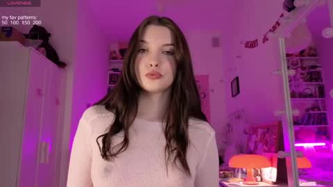 Snapshot of onecuteangel chatting on 06-04-26, 03:18 Ana online show from 06-04-26, 03:18