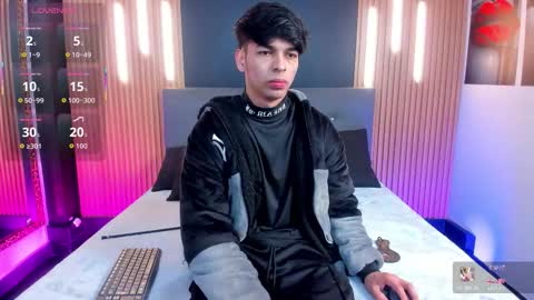 Snapshot of onlyjos_ chatting on 01-16-26, 01:04 Josh - Schedule 1400 - 2200 online show from 01-16-26, 01:04