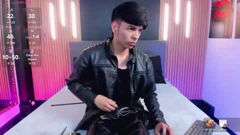 Snapshot of onlyjos_ chatting on 02-06-26, 07:50 Josh - Schedule 1400 - 2200 online show from 02-06-26, 07:50