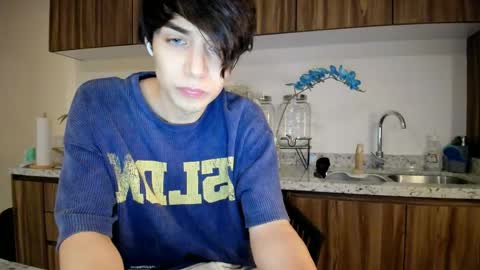 Sergio online show from 04-17-26, 03:20