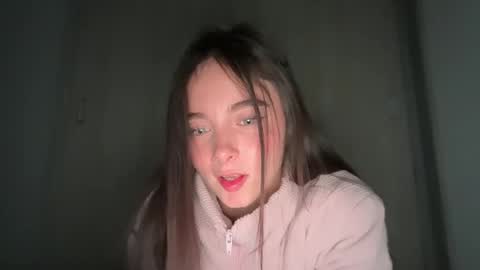 Sophia online show from 05-18-26, 04:07