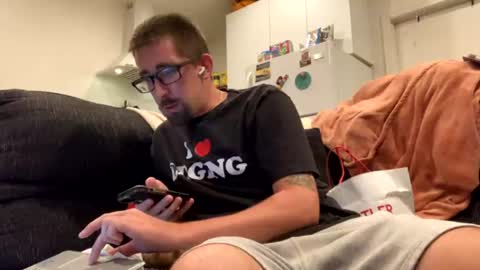 Snapshot of onthecumup69 chatting on 07-19-26, 07:34 onthecumup69 online show from 07-19-26, 07:34
