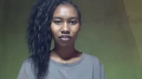 oolyette online show from 10-02-25, 07:15