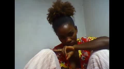 oooorazanasoa online show from 06-06-26, 12:54