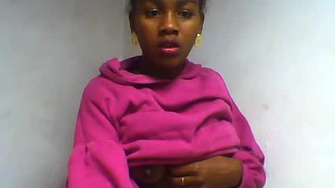 oooorazanasoa online show from 06-13-26, 11:24