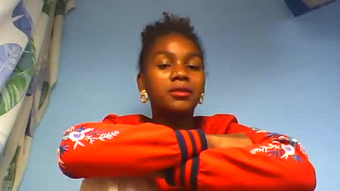 oooorazanasoa online show from 07-01-26, 07:21