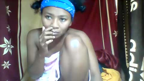 oooozafiette online show from 06-08-26, 07:14