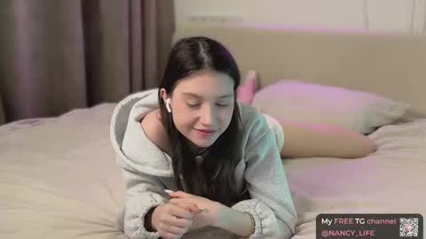 Nancy online show from 02-24-26, 09:02