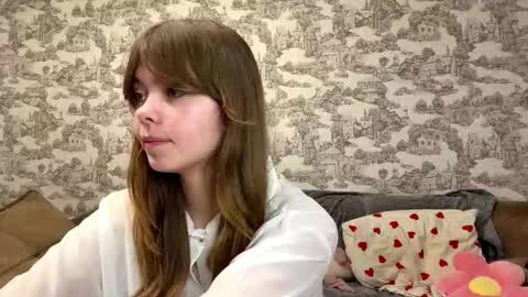 Coraline online show from 09-30-25, 08:36