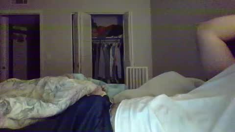 Snapshot of orange22boi chatting on 10-14-25, 03:18 orange22boi online show from 10-14-25, 03:18