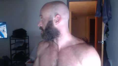 Snapshot of oregon87 chatting on 04-22-26, 04:04 The Oregon Lumberjack online show from 04-22-26, 04:04