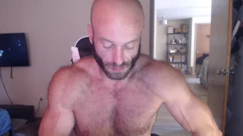 Snapshot of oregon87 chatting on 05-24-26, 05:40 The Oregon Lumberjack online show from 05-24-26, 05:40
