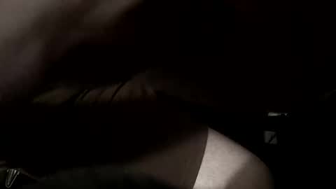 orgasmgiver9090 online show from 04-17-26, 10:13