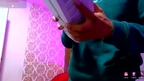 osamu_tay online show from 05-15-26, 03:24
