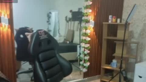 osamu_tay online show from 05-21-26, 03:24