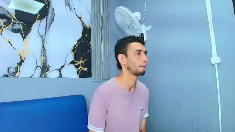 oscar_evans1 online show from 04-29-26, 12:09