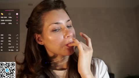 Jess online show from 08-08-26, 05:59