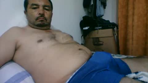 oscarjhe3512 online show from 04-03-26, 01:58