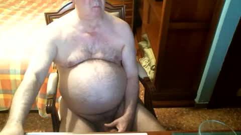 Oscar online show from 04-25-26, 04:37