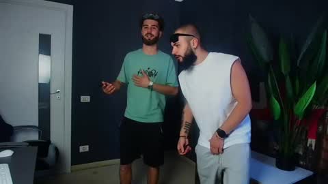 OscarWills online show from 06-19-26, 05:34