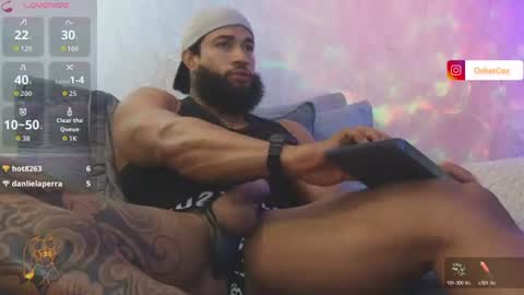Snapshot of osher_cox chatting on 06-16-26, 12:24 osher_cox online show from 06-16-26, 12:24