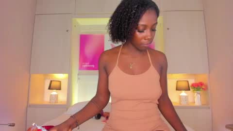 oshun_444 online show from 04-01-26, 12:06