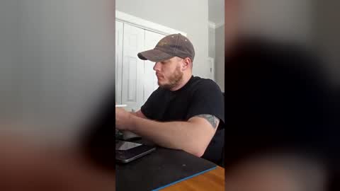 college beef online show from 07-07-26, 04:11