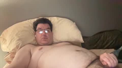 Snapshot of otter916 chatting on 02-19-26, 04:30 otter916 online show from 02-19-26, 04:30