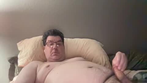 Snapshot of otter916 chatting on 02-21-26, 05:30 otter916 online show from 02-21-26, 05:30