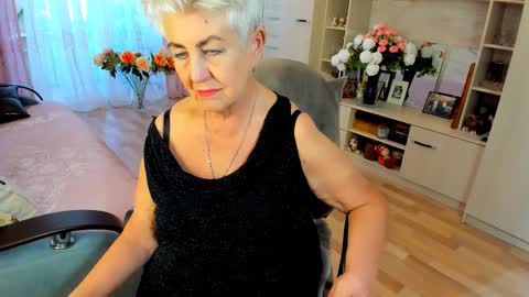 Alla online show from 03-10-26, 01:05