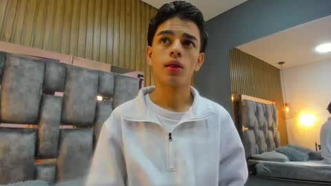 Owen Johnson online show from 03-25-26, 11:38