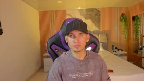 Owen Drak online show from 05-02-26, 04:50