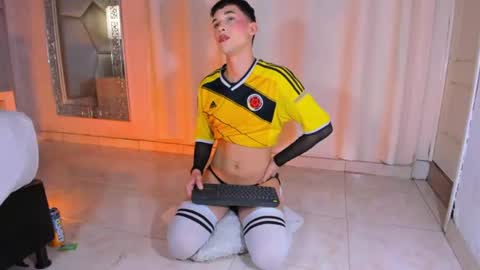 owen_stone1 online show from 06-28-26, 12:38
