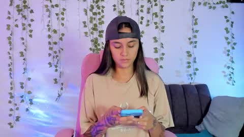 Snapshot of owenfoxx1 chatting on 02-08-26, 09:18 Owen foxx online show from 02-08-26, 09:18