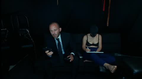 Snapshot of owner_and_asset chatting on 04-21-26, 03:17 Owner Asset online show from 04-21-26, 03:17