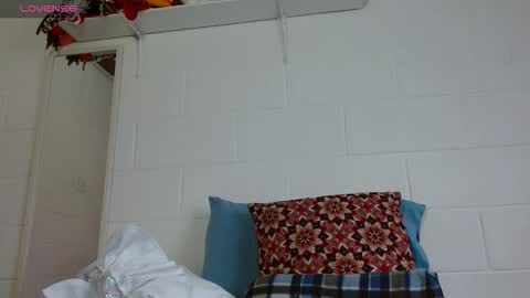 Jeannifer online show from 03-03-26, 12:33