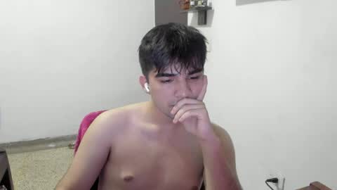 pakun_ online show from 04-08-26, 01:38