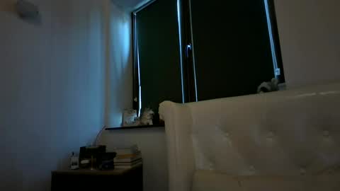Snapshot of pamela051087 chatting on 06-18-26, 01:59 Pamela051087 online show from 06-18-26, 01:59